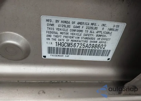 2005 Honda Accord 2.4 Ex z USA, uszkodzony, nr VIN 1HGCM56725A098602